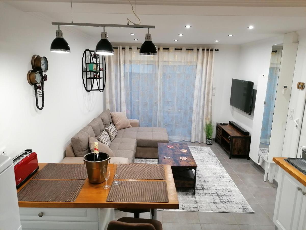 Charmant Appartement T2 Dans Villa Avec En Supplement Spa Exterieur De Mai A Septembre Laveyron エクステリア 写真